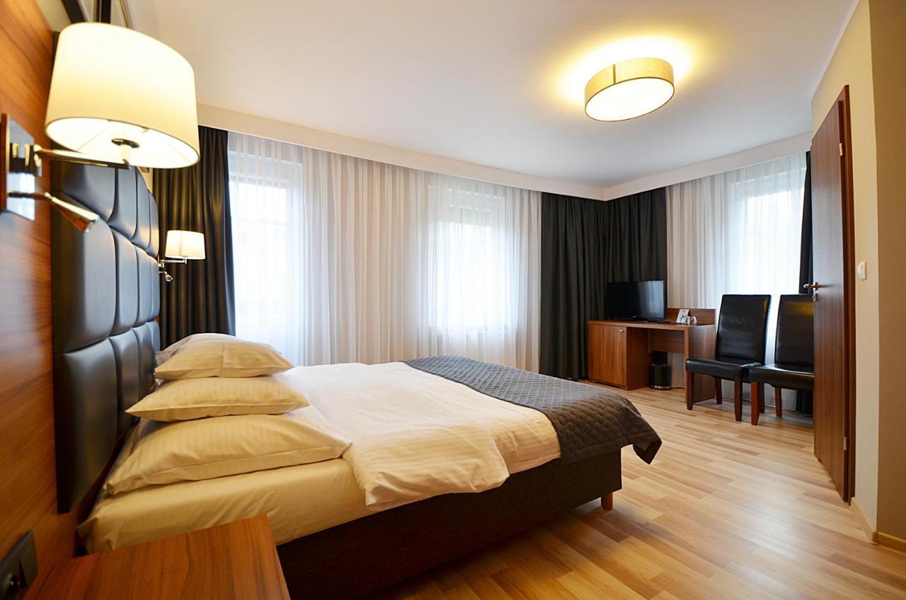 Poduszka Grace Bed & Breakfast Szklarska Poreba